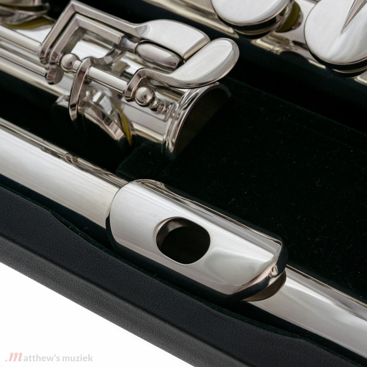 Pearl Alto Flute - 206 ESU w/Straight and Curved Head Joint
